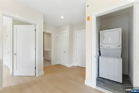 850 Broad Avenue Ridgefield NJ 07657