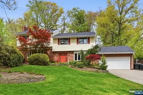 46 Wierimus Lane Hillsdale NJ 07642