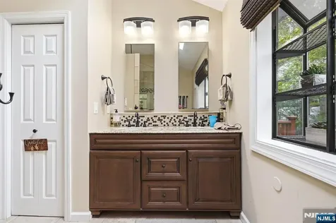 46 Wierimus Lane Hillsdale NJ 07642