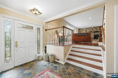 46 Wierimus Lane Hillsdale NJ 07642