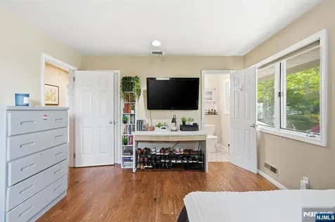 46 Wierimus Lane Hillsdale NJ 07642