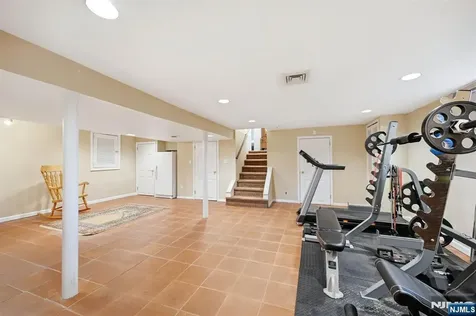 46 Wierimus Lane Hillsdale NJ 07642