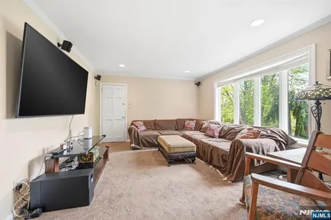 46 Wierimus Lane Hillsdale NJ 07642