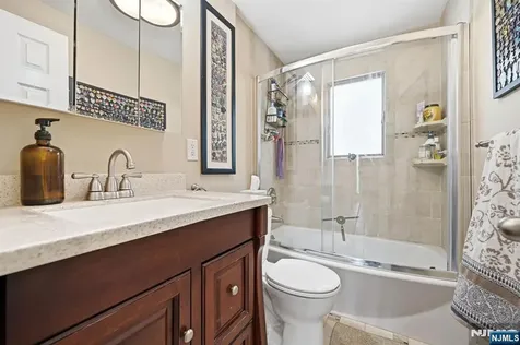46 Wierimus Lane Hillsdale NJ 07642
