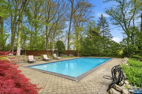 46 Wierimus Lane Hillsdale NJ 07642