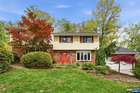 46 Wierimus Lane Hillsdale NJ 07642