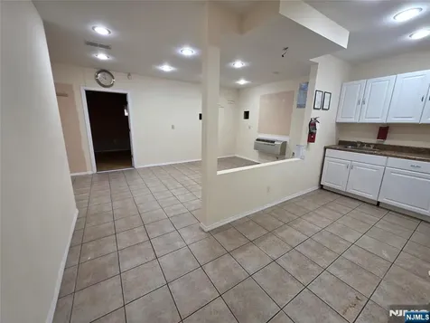 239 Commercial Avenue Palisades Park NJ 07650