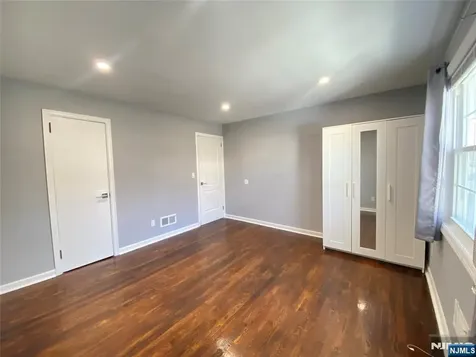 304 Shaler Boulevard Ridgefield NJ 07657