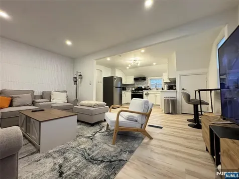 304 Shaler Boulevard Ridgefield NJ 07657