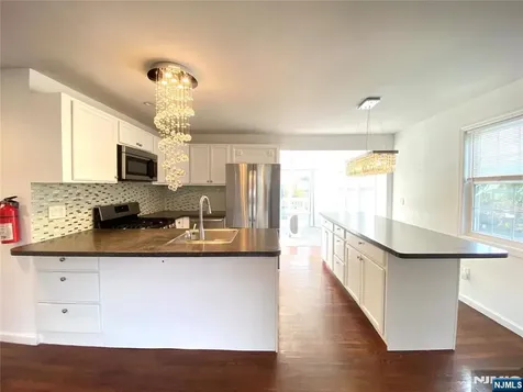 304 Shaler Boulevard Ridgefield NJ 07657