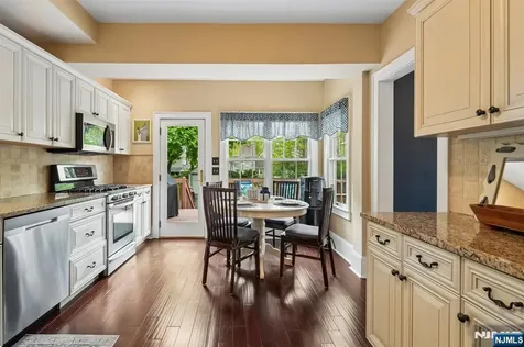 333 Bogert Avenue Ridgewood NJ 07450