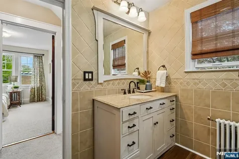 333 Bogert Avenue Ridgewood NJ 07450