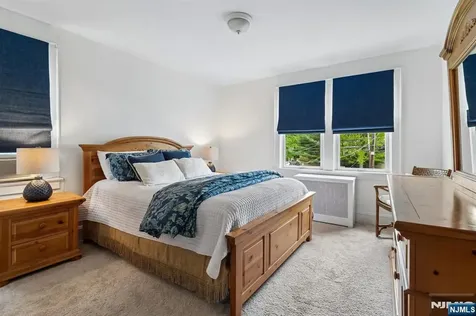 333 Bogert Avenue Ridgewood NJ 07450