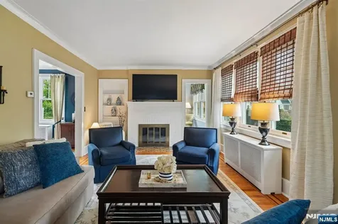 333 Bogert Avenue Ridgewood NJ 07450