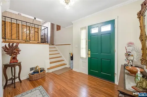 1150 Roosevelt Avenue New Milford NJ 07646