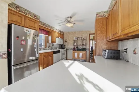 21 Park Place Kearny NJ 07032