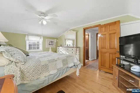 21 Park Place Kearny NJ 07032