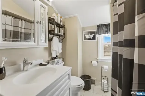 21 Park Place Kearny NJ 07032