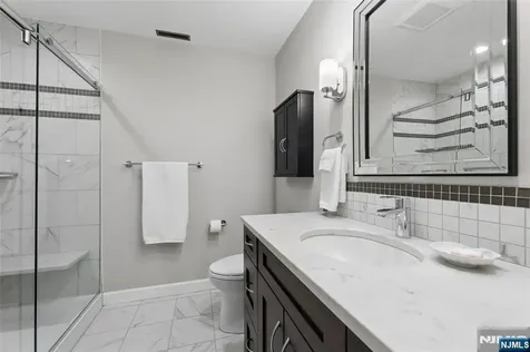 240 Mountain View Drive Mahwah NJ 07430