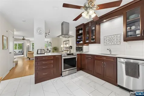 240 Mountain View Drive Mahwah NJ 07430