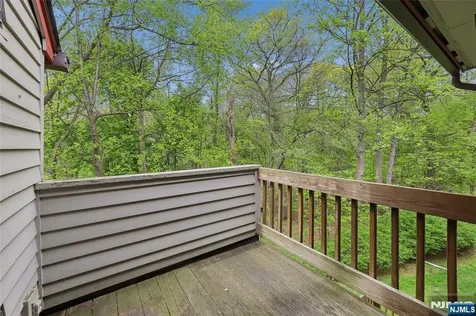 240 Mountain View Drive Mahwah NJ 07430