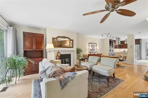 240 Mountain View Drive Mahwah NJ 07430