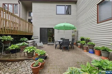 240 Mountain View Drive Mahwah NJ 07430