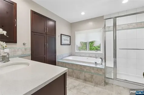 240 Mountain View Drive Mahwah NJ 07430