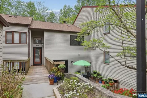 240 Mountain View Drive Mahwah NJ 07430