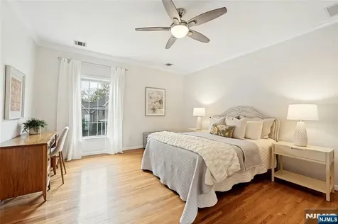 16 Lenape Trail Montclair NJ 07043