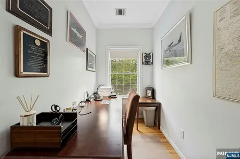 16 Lenape Trail Montclair NJ 07043