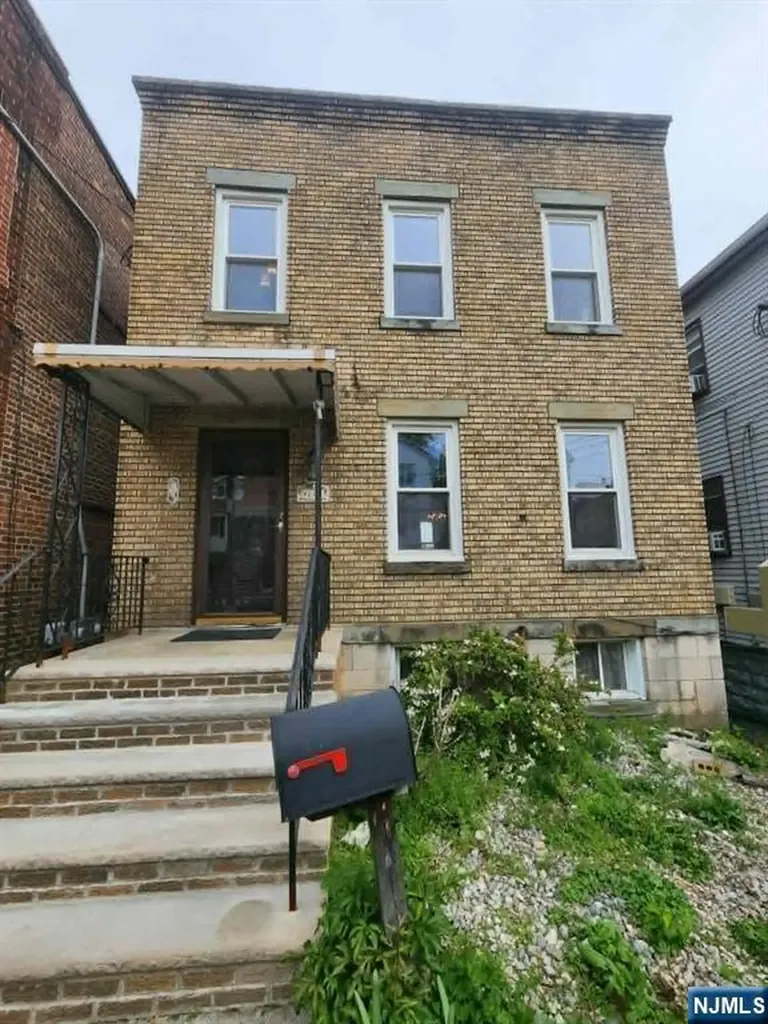66 Forest Street Kearny NJ 07032