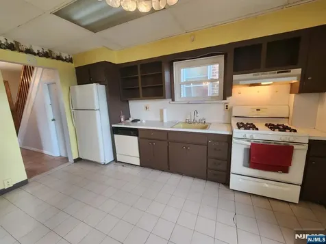 66 Forest Street Kearny NJ 07032