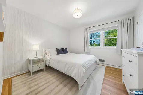 44 Woodland Avenue West Orange NJ 07052