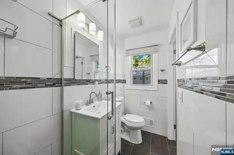 44 Woodland Avenue West Orange NJ 07052