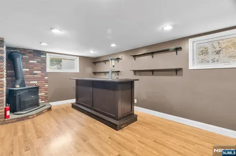 53 Smithfield Road Waldwick NJ 07463