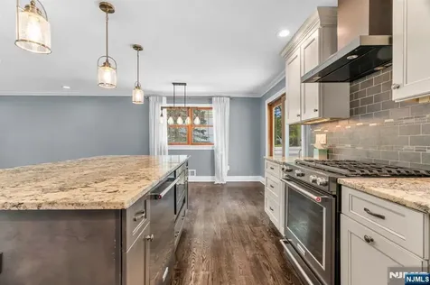 53 Smithfield Road Waldwick NJ 07463