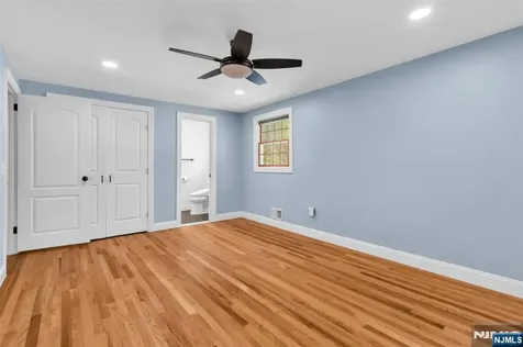 53 Smithfield Road Waldwick NJ 07463