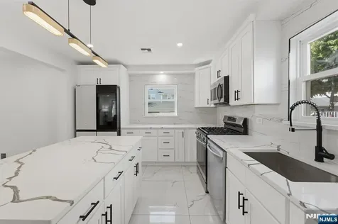 240-242 Crawford Place Elizabeth NJ 07208