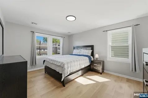 240-242 Crawford Place Elizabeth NJ 07208