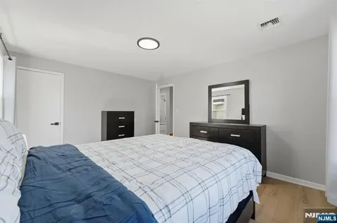 240-242 Crawford Place Elizabeth NJ 07208