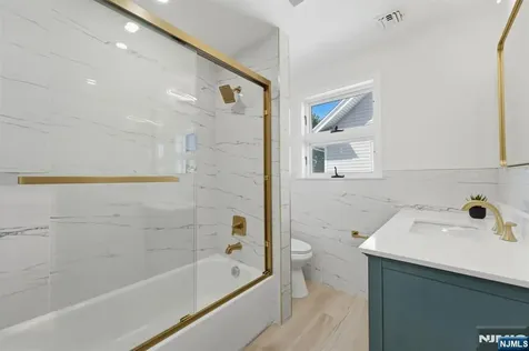 240-242 Crawford Place Elizabeth NJ 07208
