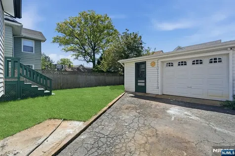 240-242 Crawford Place Elizabeth NJ 07208