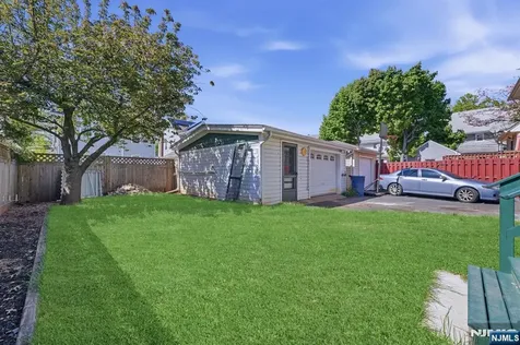 240-242 Crawford Place Elizabeth NJ 07208