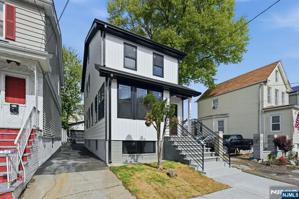 153 Brookside Avenue Irvington NJ 07111