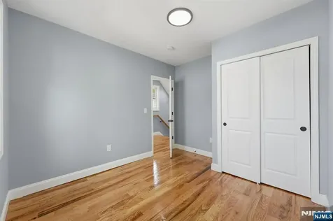 153 Brookside Avenue Irvington NJ 07111