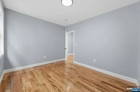 153 Brookside Avenue Irvington NJ 07111