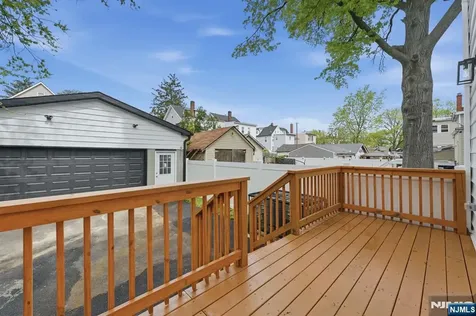 153 Brookside Avenue Irvington NJ 07111