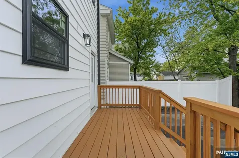 153 Brookside Avenue Irvington NJ 07111
