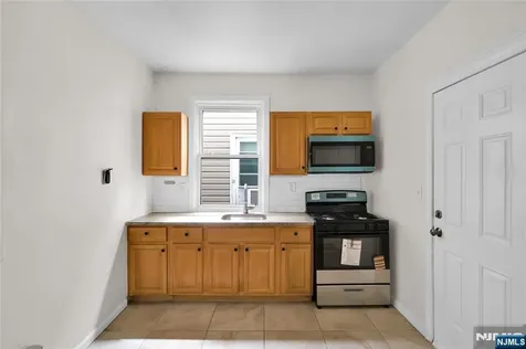 491 S 17th Street Newark NJ 07103
